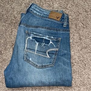 American Eagle Tomgirl Jeans